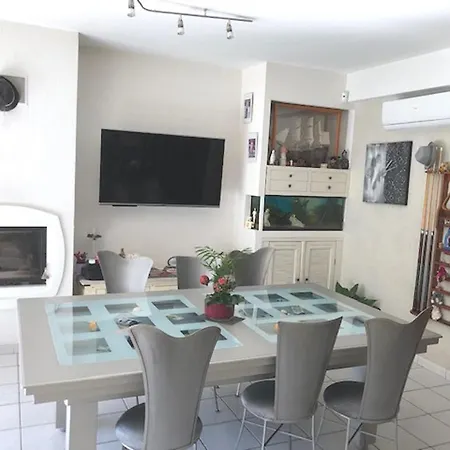 D'hotes Tigre Quartier Residentiel B&B 라시오타